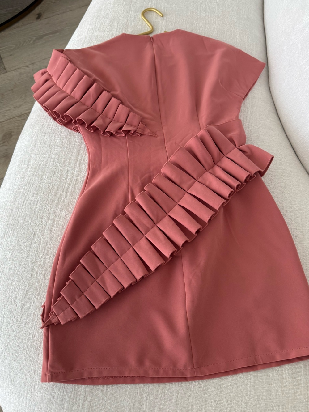 ANDREA IYAMAH Elegant Ruffle-Detail Mini Dress - Picture 3 of 16